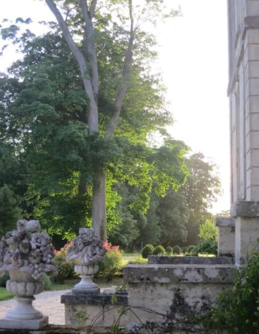 Charming 18Th Century Chateau, Near Bayeux In Calvados, Normandie Livry  Exterior foto