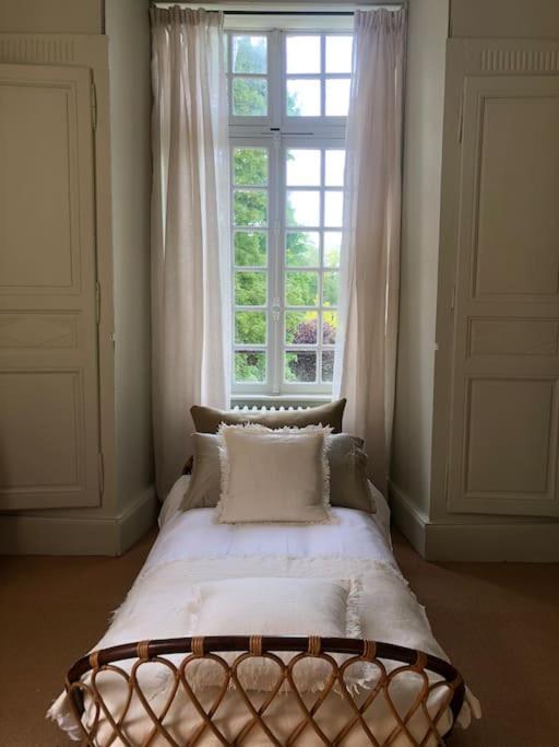 Charming 18Th Century Chateau, Near Bayeux In Calvados, Normandie Livry  Exterior foto