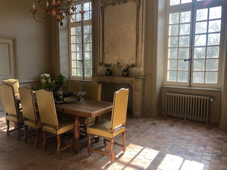 Charming 18Th Century Chateau, Near Bayeux In Calvados, Normandie Livry  Exterior foto